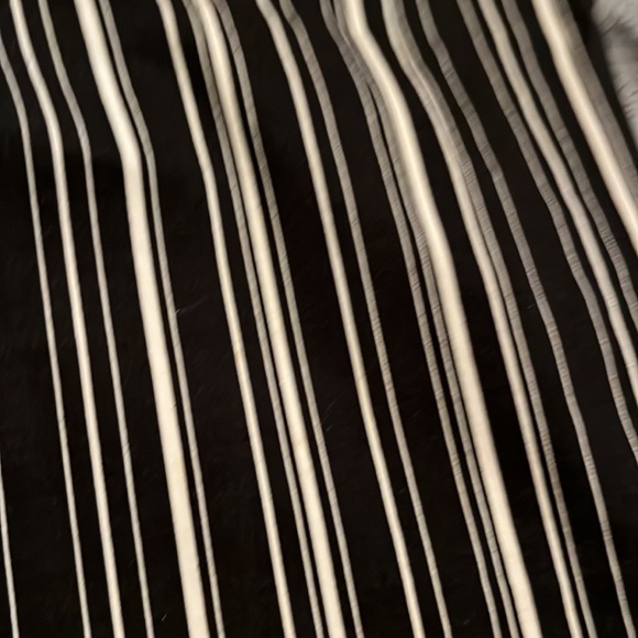 Black capris with white stripe - Picture 2 of 3